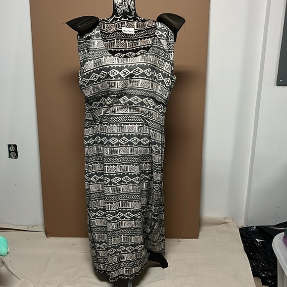 Ultra dress bohemian style size medium maxi button down lightweight tan,black - Picture 4 of 6